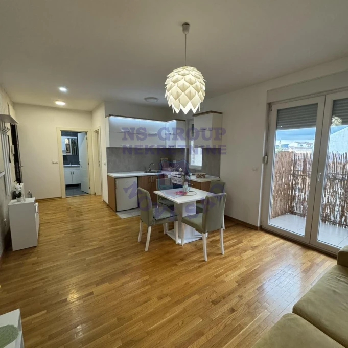 stan za izdavanje Novi Sad 41m2 16424