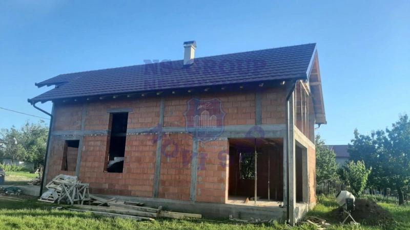 kuca na prodaju Petrovaradin 189m2 565575