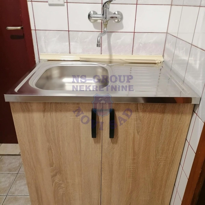 stan za izdavanje Sremska Kamenica 47m2 16416