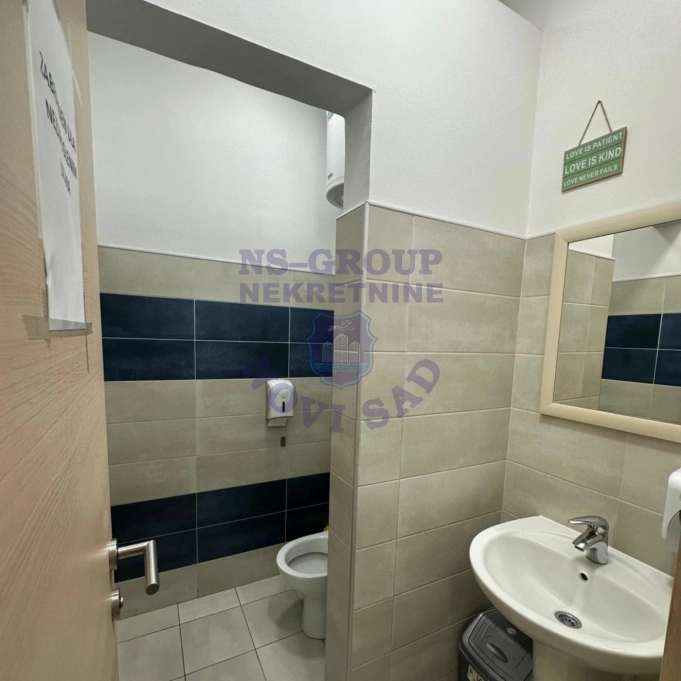 lokal za izdavanje Novi Sad 127m2 16428