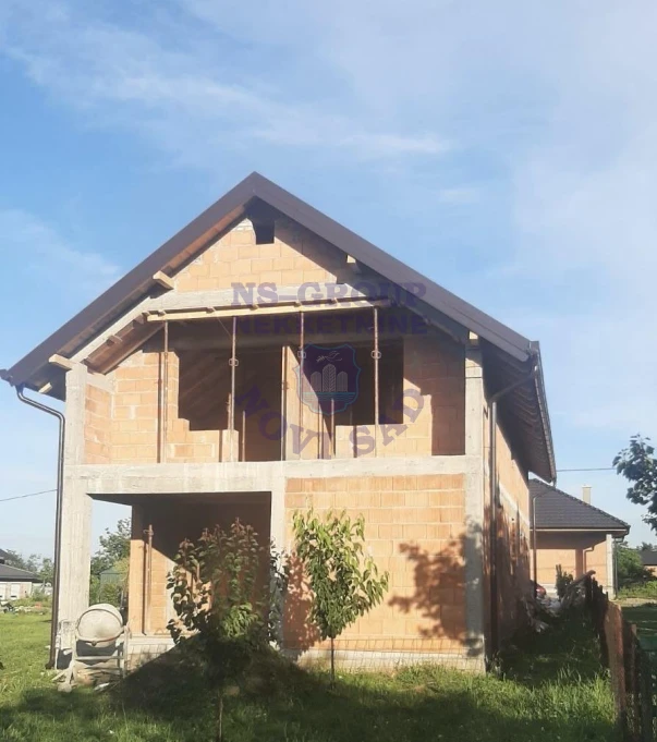 kuca na prodaju Petrovaradin, 189m2 565575