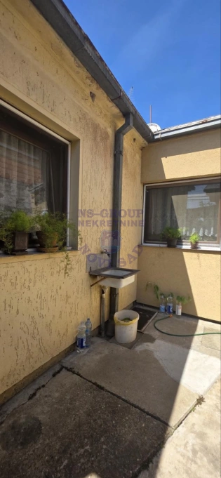 kuca na prodaju Novi Sad 79m2 570672