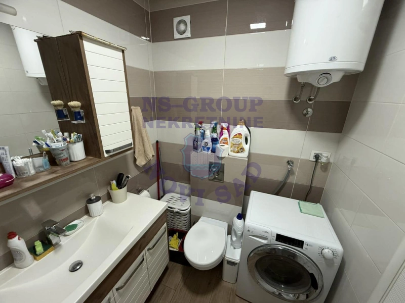 stan na prodaju Novi Sad 55m2 570443
