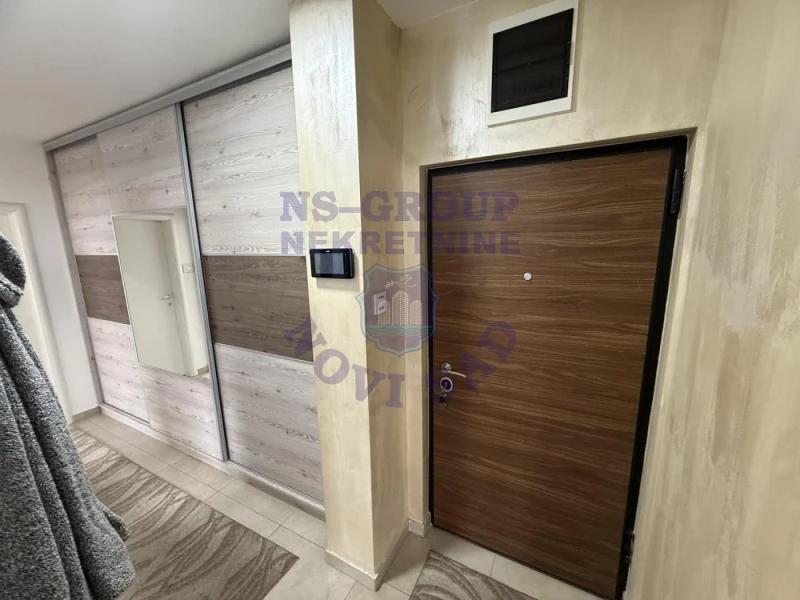 stan na prodaju Novi Sad 55m2 570443