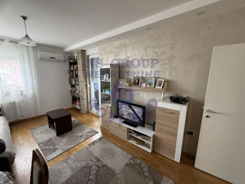 stan na prodaju Novi Sad 55m2 570443