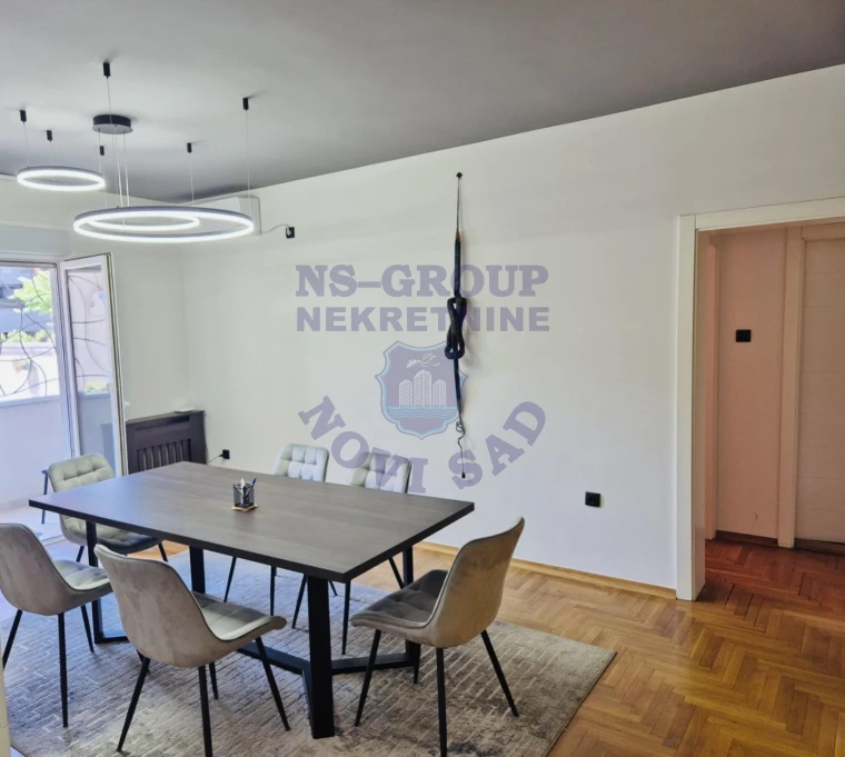 stan na prodaju Novi Sad 60m2 570610