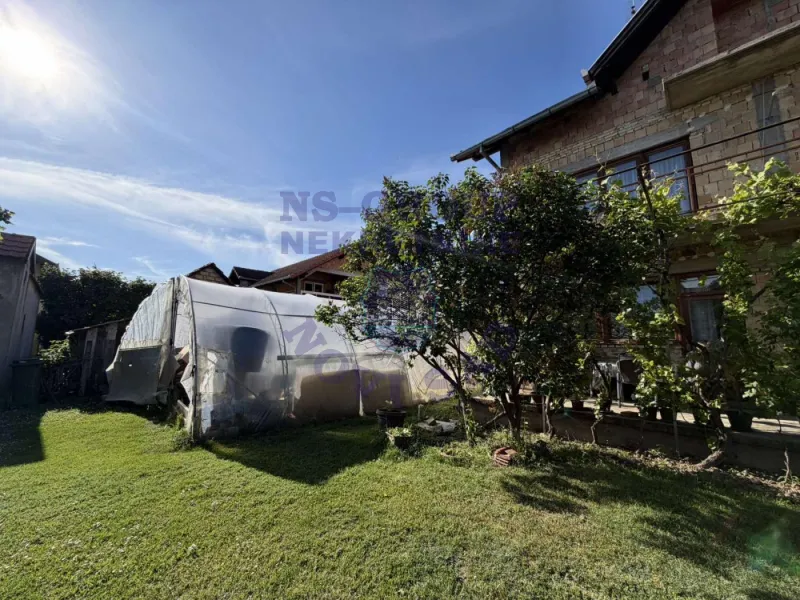 kuca na prodaju Veternik 411m2 570644