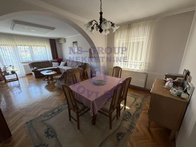 kuca na prodaju Veternik 411m2 570644