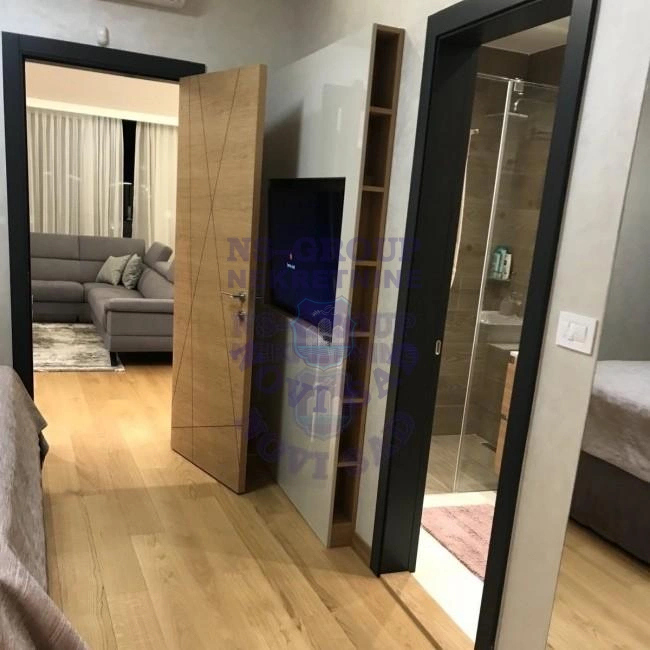 stan za izdavanje Novi Sad 119m2 16434