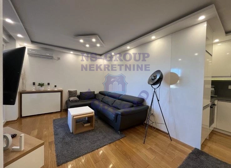 stan na prodaju Novi Sad, 45m2 16440