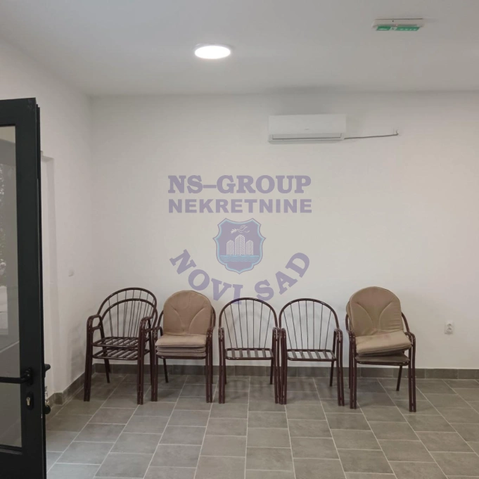 lokal za izdavanje Sremska Kamenica 50m2 16188