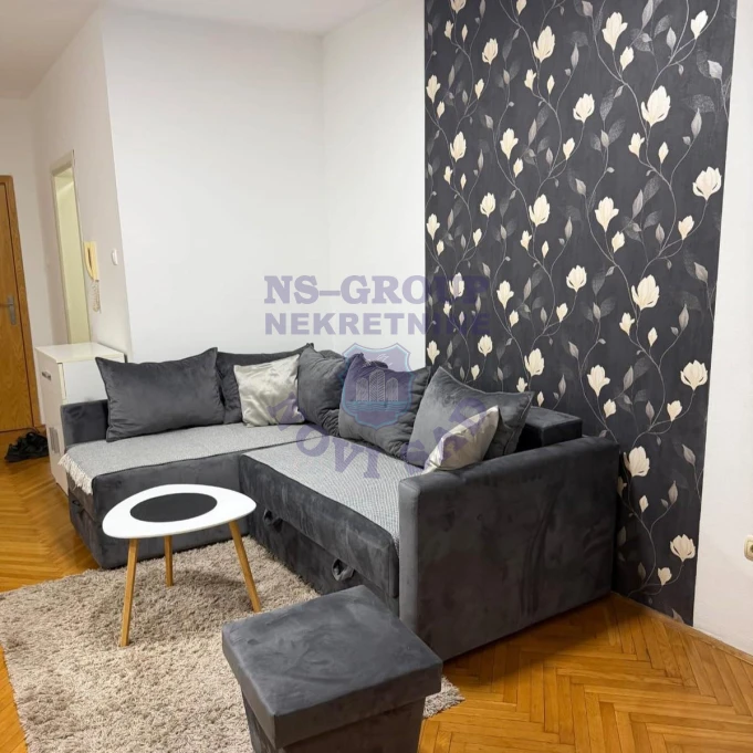 stan za izdavanje Novi Sad 37m2 16432