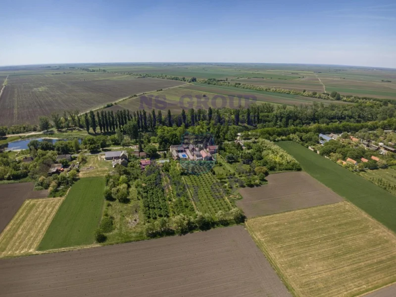 lokal na prodaju Sivac 176m2 570131