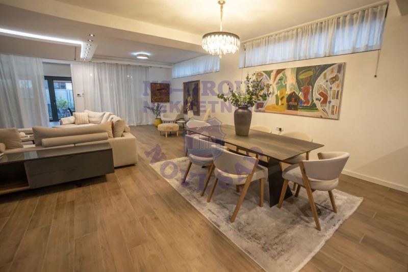 kuca na prodaju Novi Sad 310m2 570616