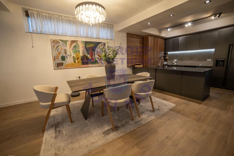 kuca na prodaju Novi Sad 310m2 570616