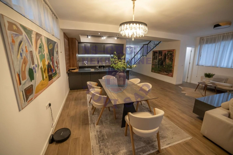 kuca na prodaju Novi Sad 310m2 570616
