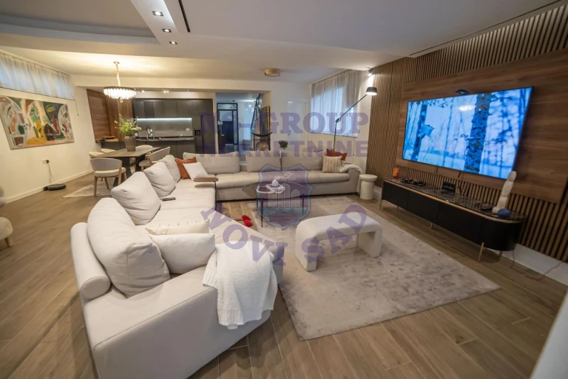 kuca na prodaju Novi Sad 310m2 570616