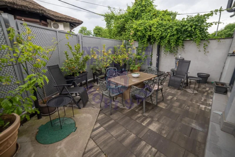 kuca na prodaju Novi Sad 310m2 570616