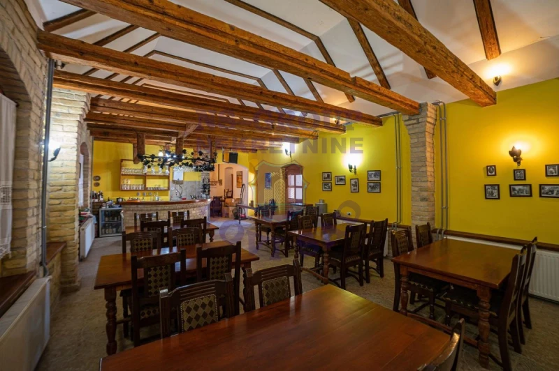 lokal na prodaju Sivac 176m2 570131
