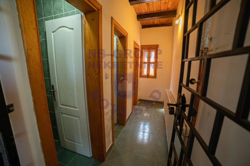 lokal na prodaju Sivac 176m2 570131