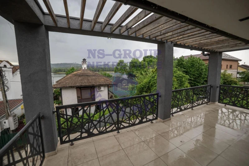 kuca na prodaju Novi Sad 310m2 570616
