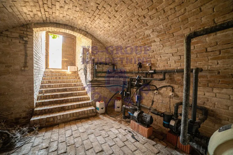lokal na prodaju Sivac 176m2 570131