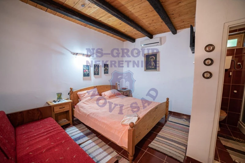 lokal na prodaju Sivac 176m2 570131