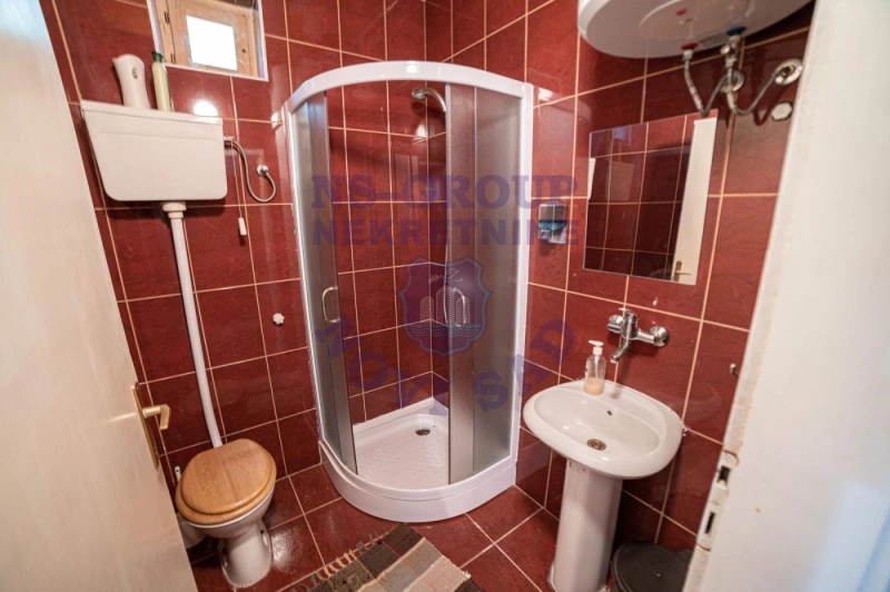 lokal na prodaju Sivac 176m2 570131