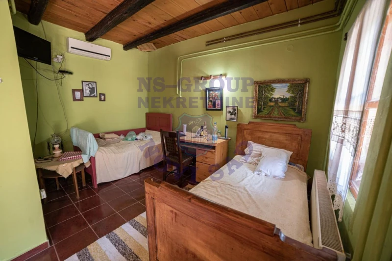lokal na prodaju Sivac 176m2 570131