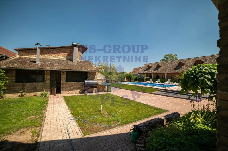 lokal na prodaju Sivac 176m2 570131