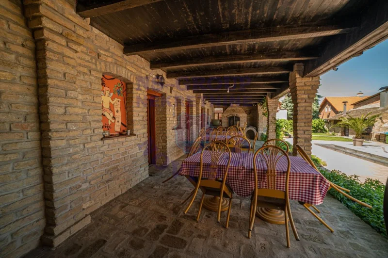 lokal na prodaju Sivac 176m2 570131