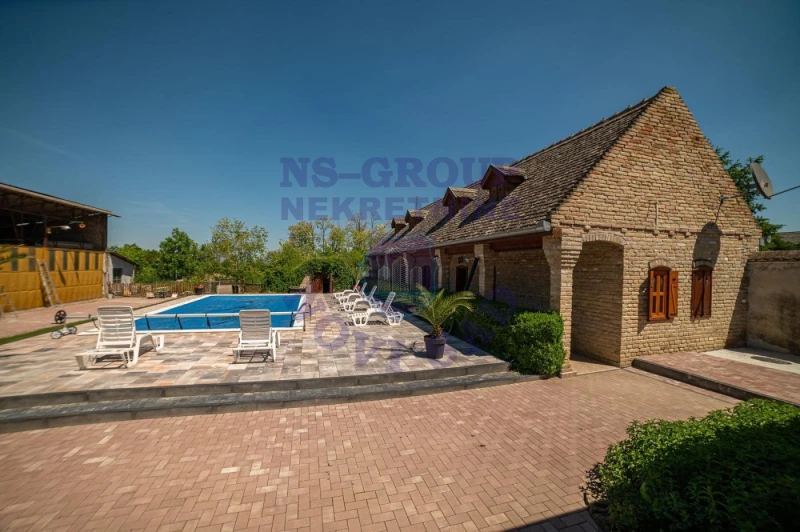lokal na prodaju Sivac 176m2 570131