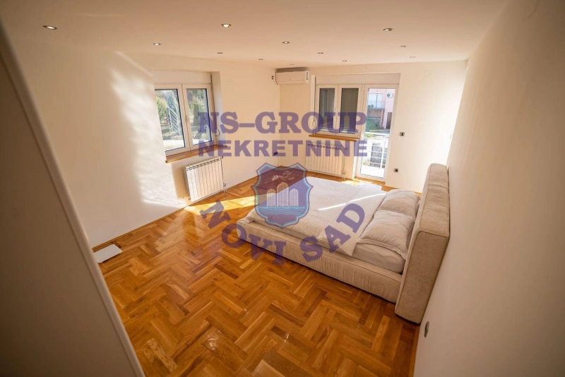 kuca za izdavanje Petrovaradin 324m2 16449