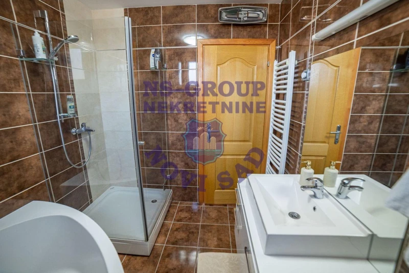 kuca za izdavanje Petrovaradin 324m2 16449