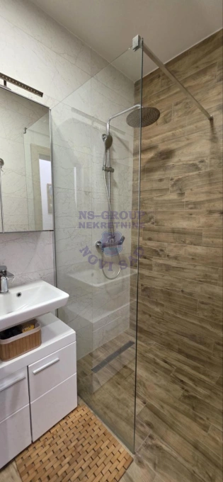 stan na prodaju Novi Sad 80m2 570756