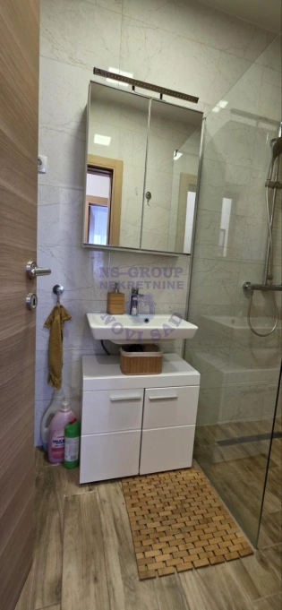 stan na prodaju Novi Sad 80m2 570756