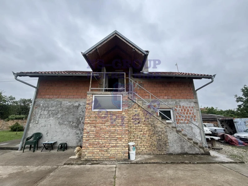 kuca na prodaju Kać 71m2 570762