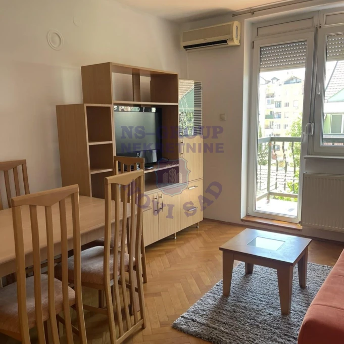 stan na prodaju Novi Sad, 43m2 16423