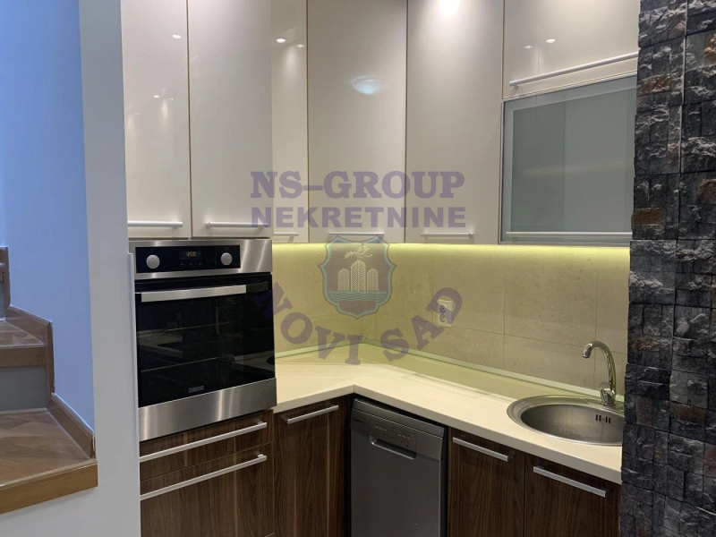 stan za izdavanje Novi Sad 103m2 16437