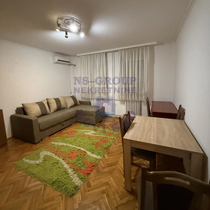 stan na prodaju Novi Sad, 32m2 16450
