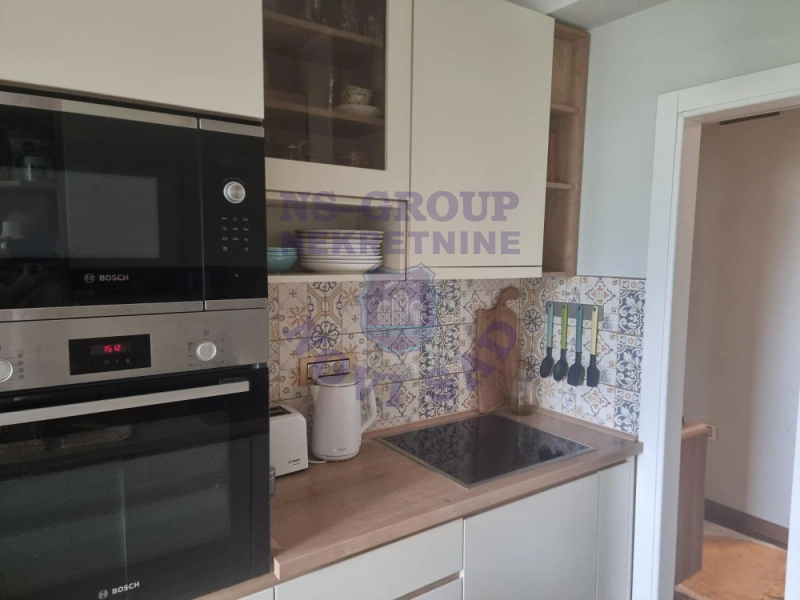 stan za izdavanje Novi Sad 67m2 16453