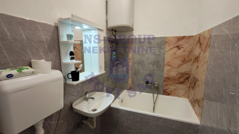 stan na prodaju Novi Sad 50m2 570658