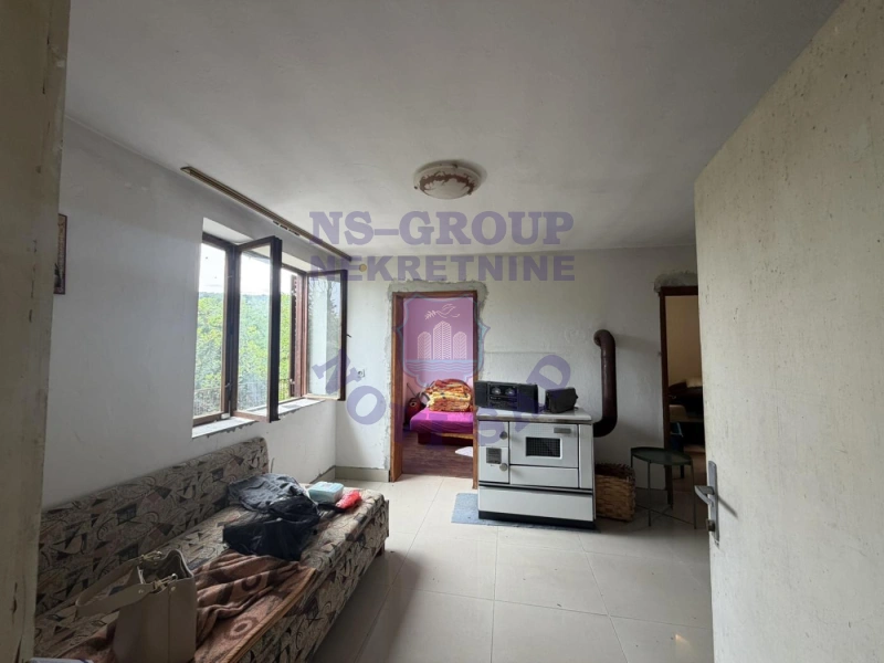 kuca na prodaju Sremska Kamenica 42m2 570691