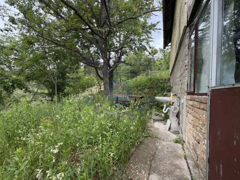 kuca na prodaju Sremska Kamenica 42m2 570691