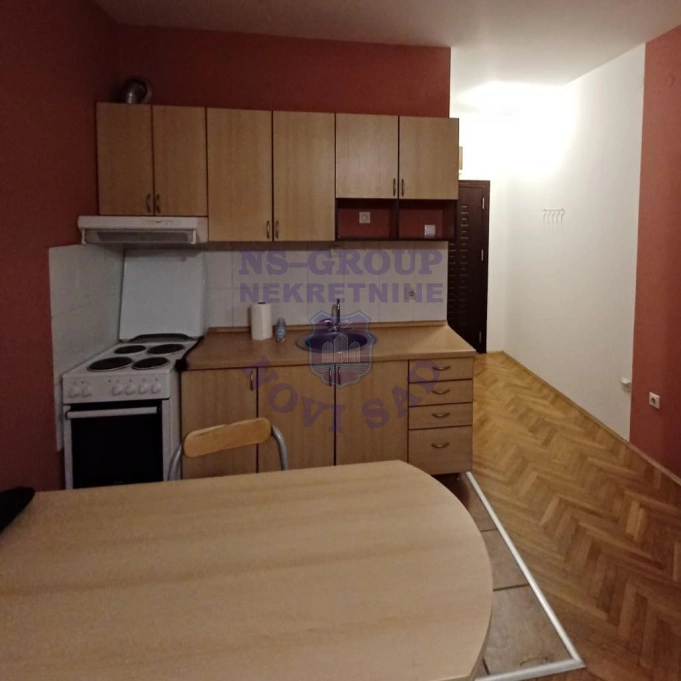 stan za izdavanje Novi Sad 29m2 16474