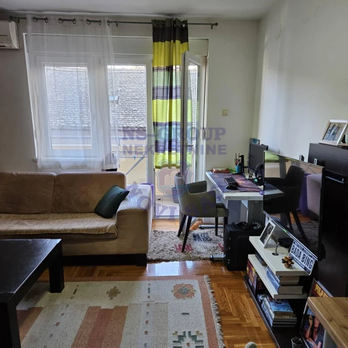 stan za izdavanje Novi Sad 42m2 16471