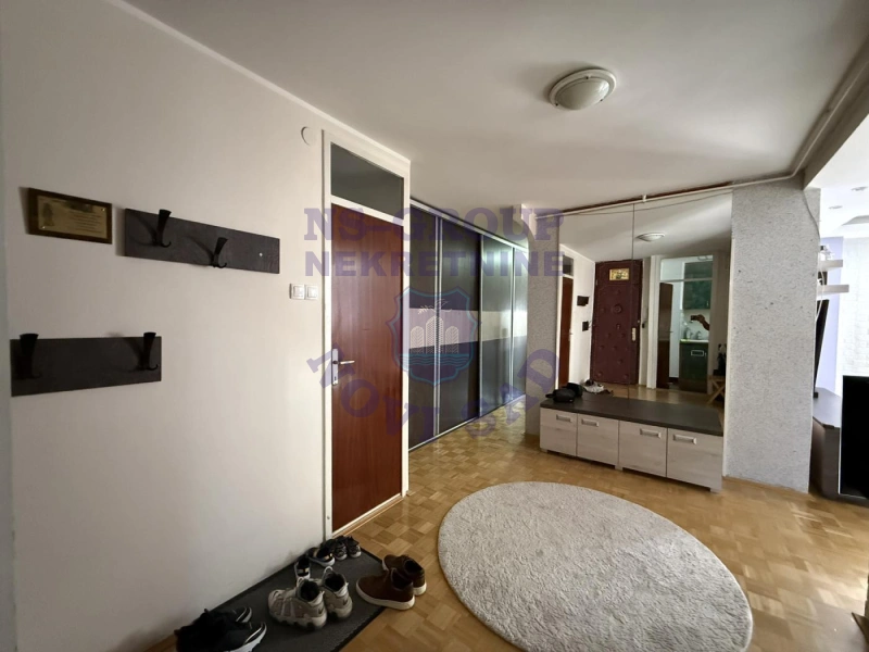 stan na prodaju Novi Sad 83m2 570695