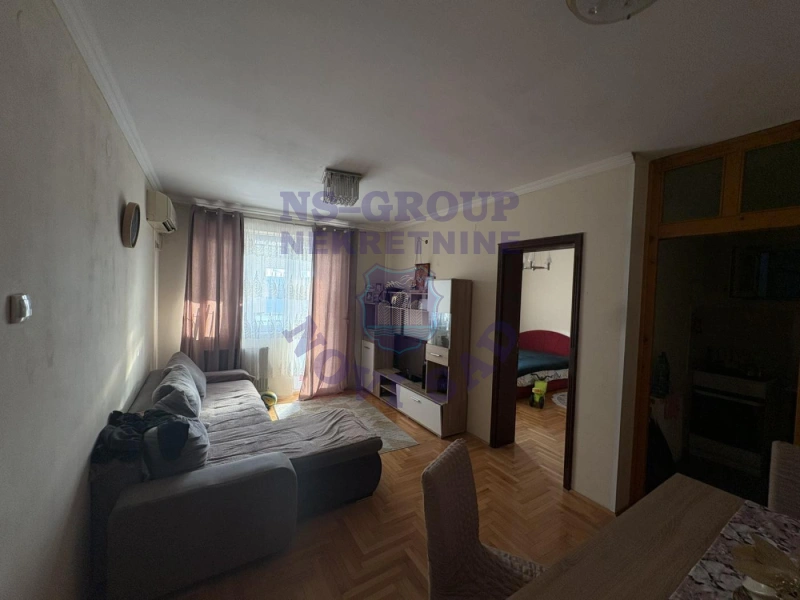 stan na prodaju Novi Sad, 51m2 570851