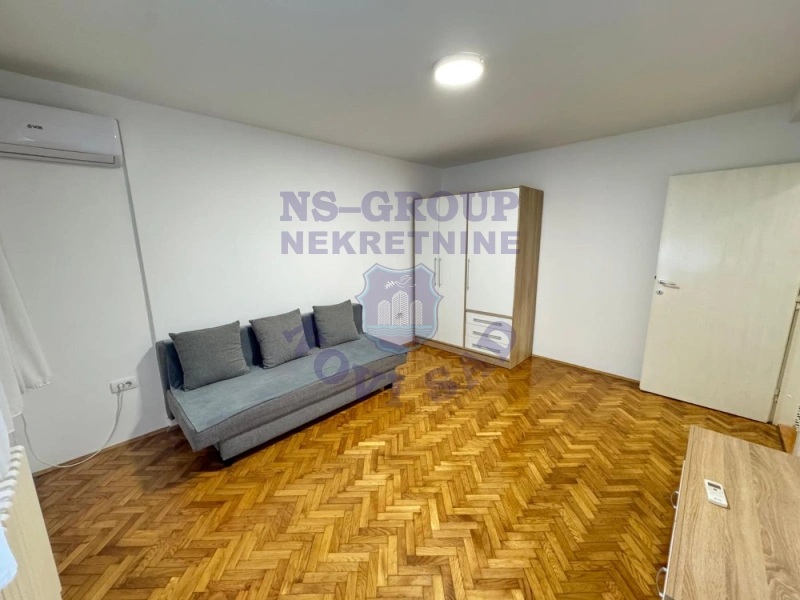 stan na prodaju Novi Sad, 31m2 570773
