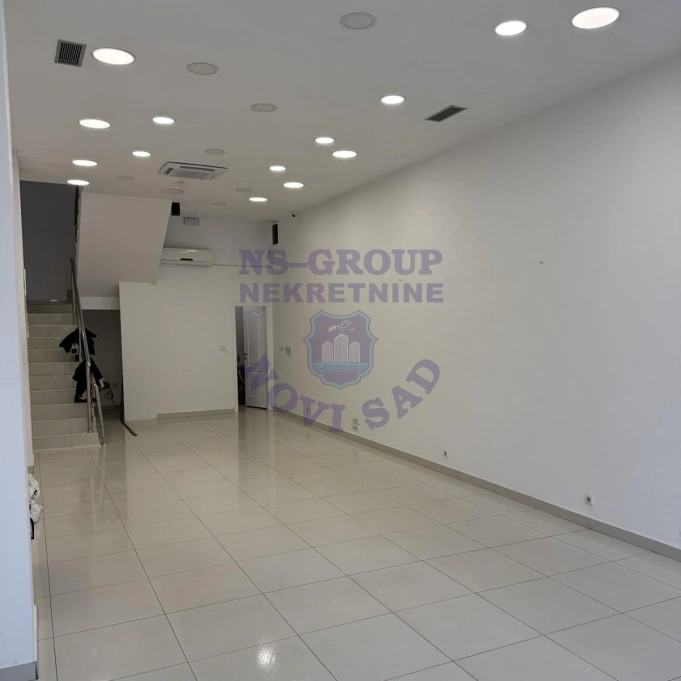 lokal za izdavanje Novi Sad, 129m2 10215